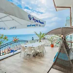 فندق Mirage نيسيبار