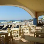 Mirage Ξενοδοχείο Νεσέμπαρ