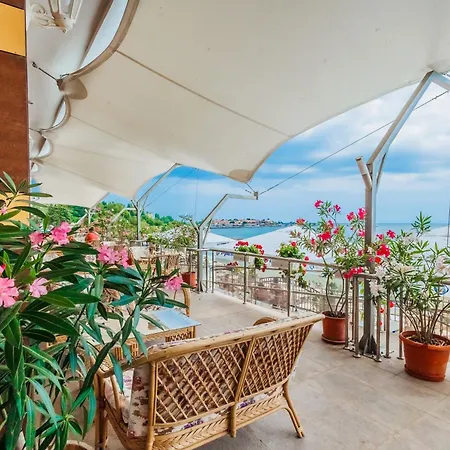 Mirage 호텔 네세부르