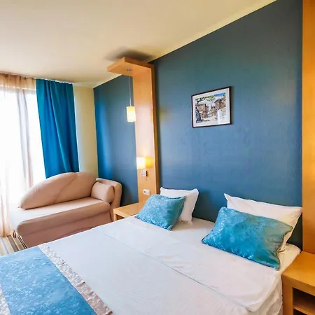 Mirage 호텔 네세부르