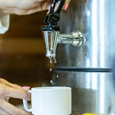 호텔 Mirage 네세부르