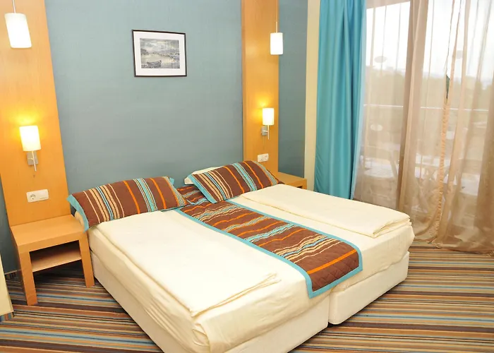 מלון Mirage נסבר